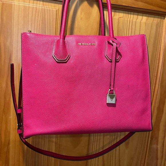 MICHAEL KORS MERCER Large Convertible Tote - Picture 7 of 14